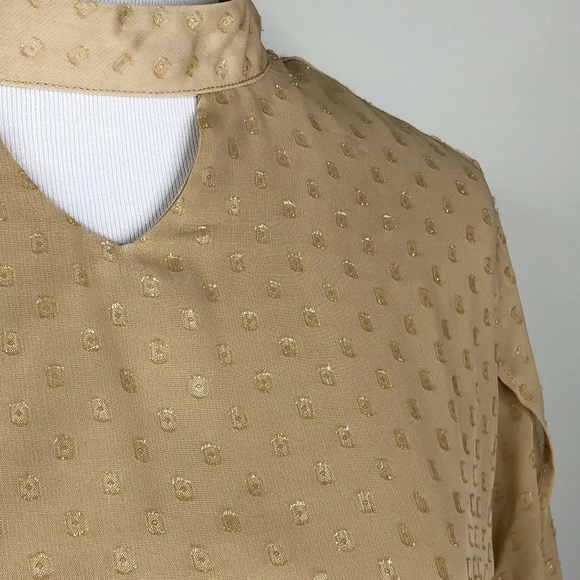 CJ Banks Chiffon Raindrop Top Flutter Sleeve Sz. 1X Tan - Picture 8 of 12